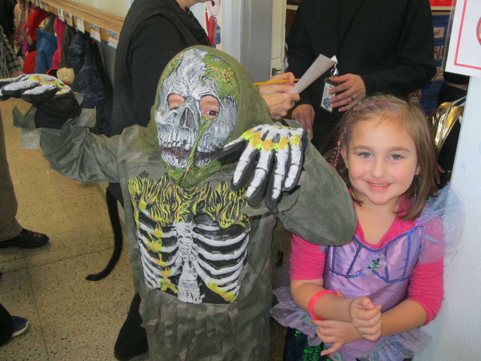 2 students dressed up.