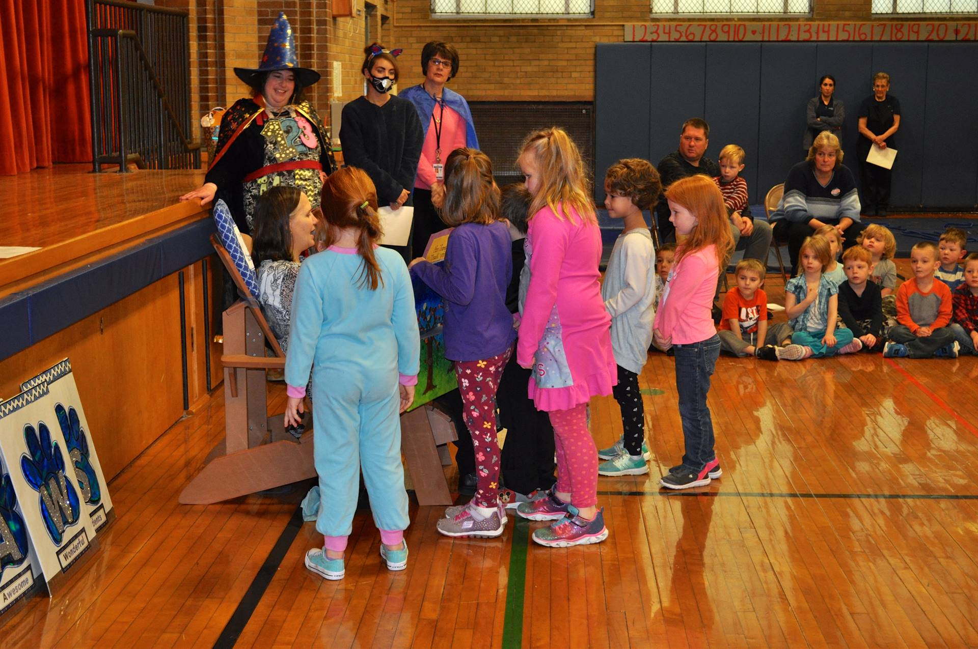 students with Mrs. Thompson.