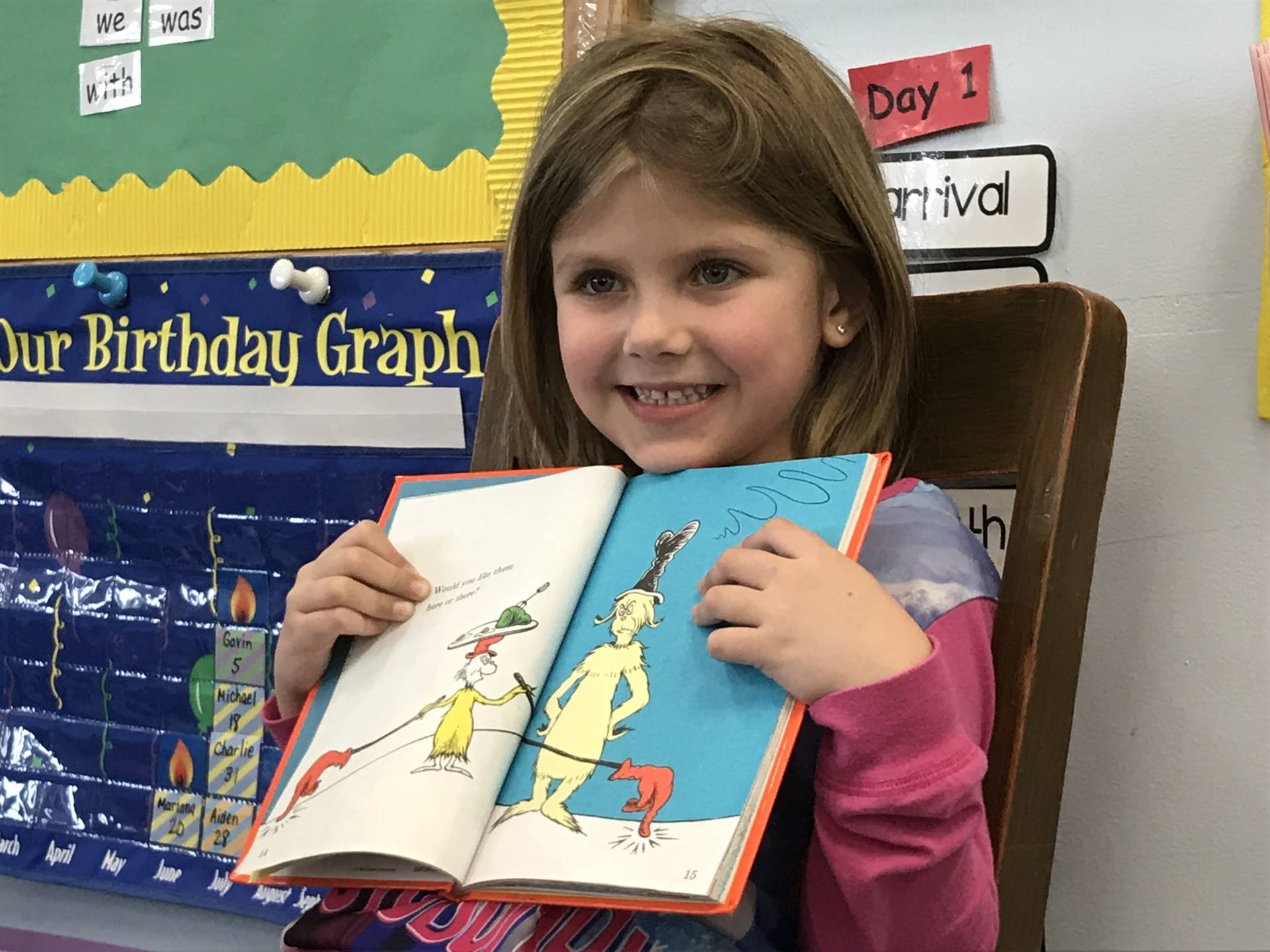 proud kindergarten reads to her class!