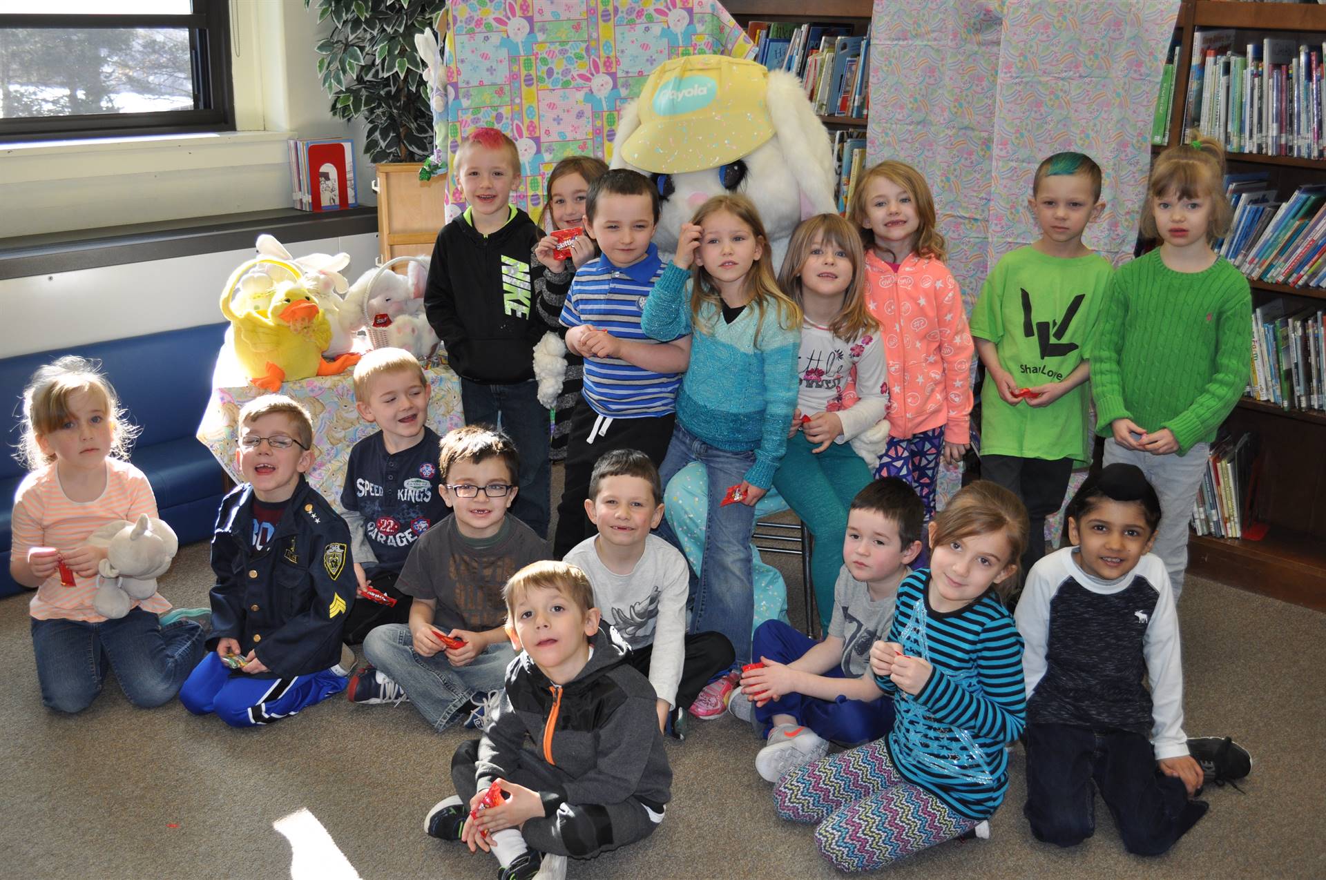 Miss Scholpp's class with Easter Bunny.