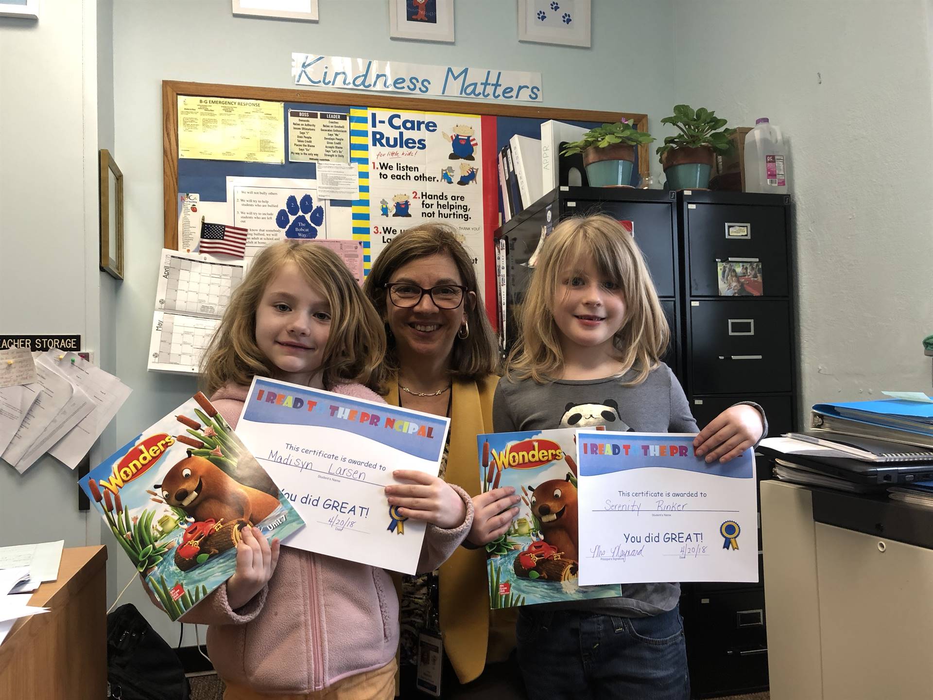 Kindergarteners with principal.