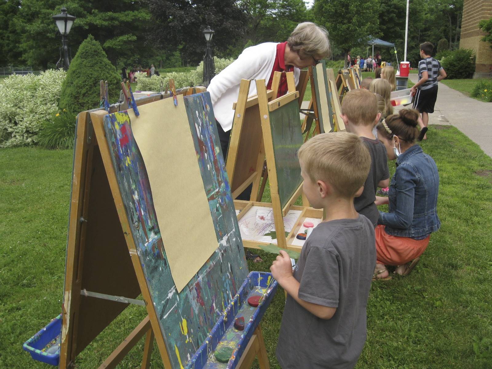 students paint nature 