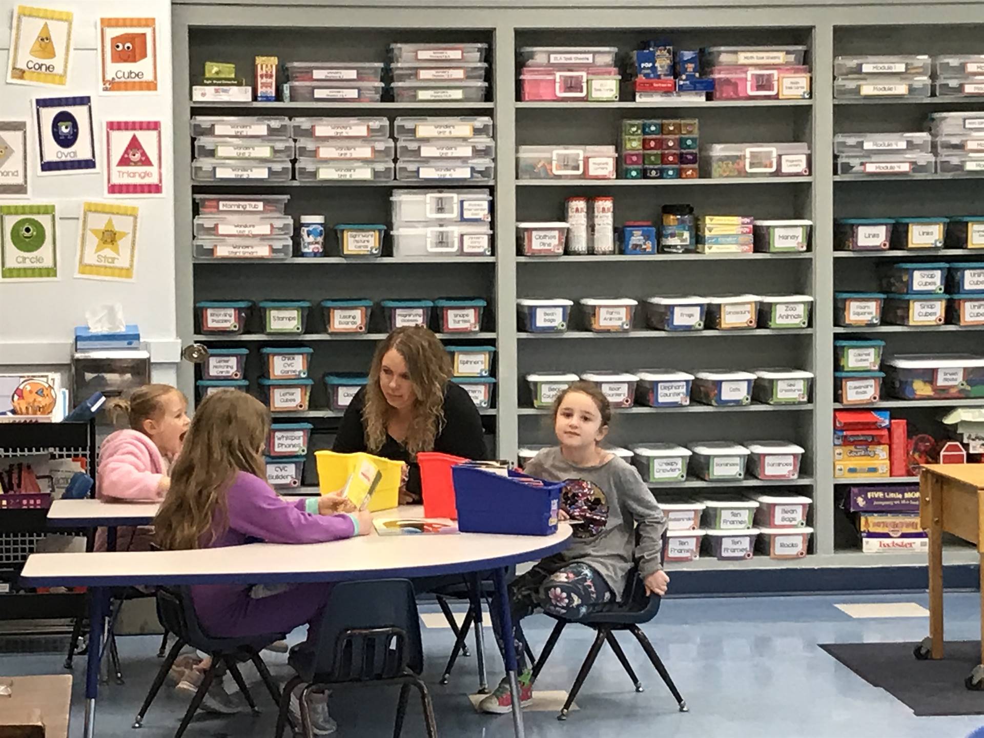 a parent reads with 3 students.