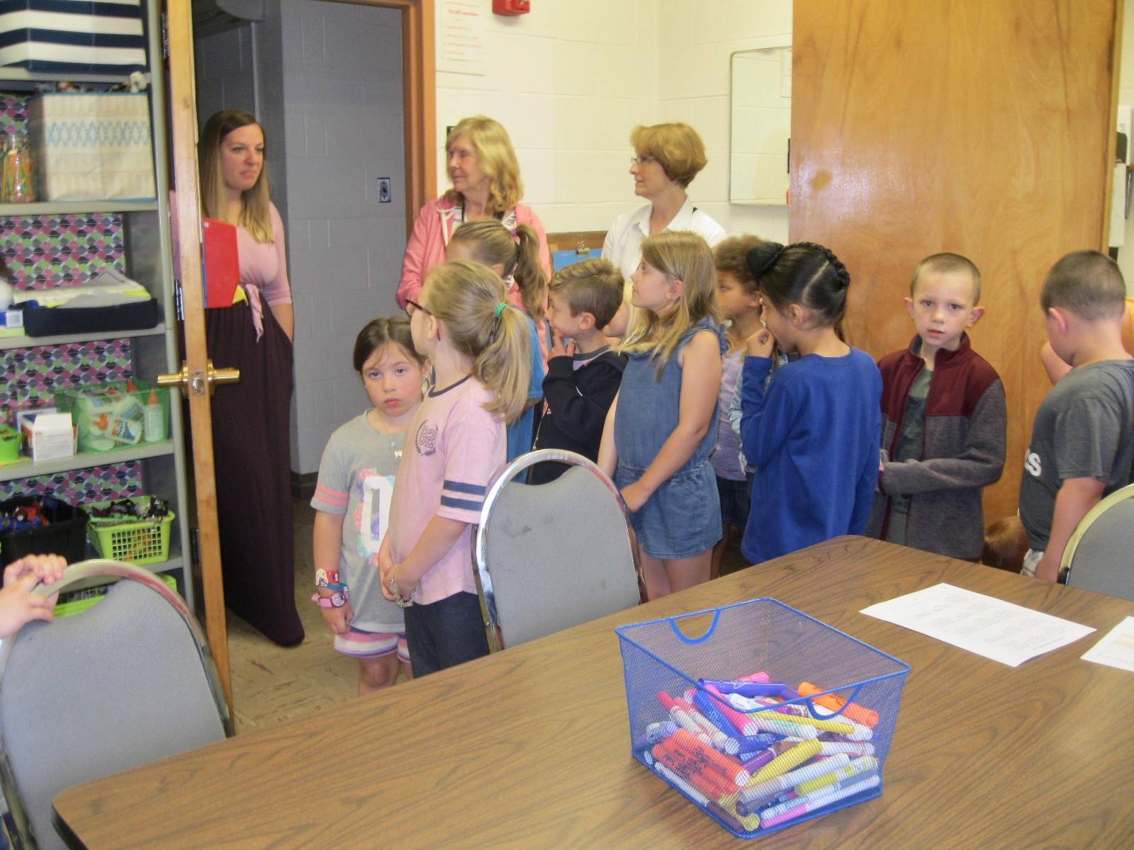 Students tour Greenlawn