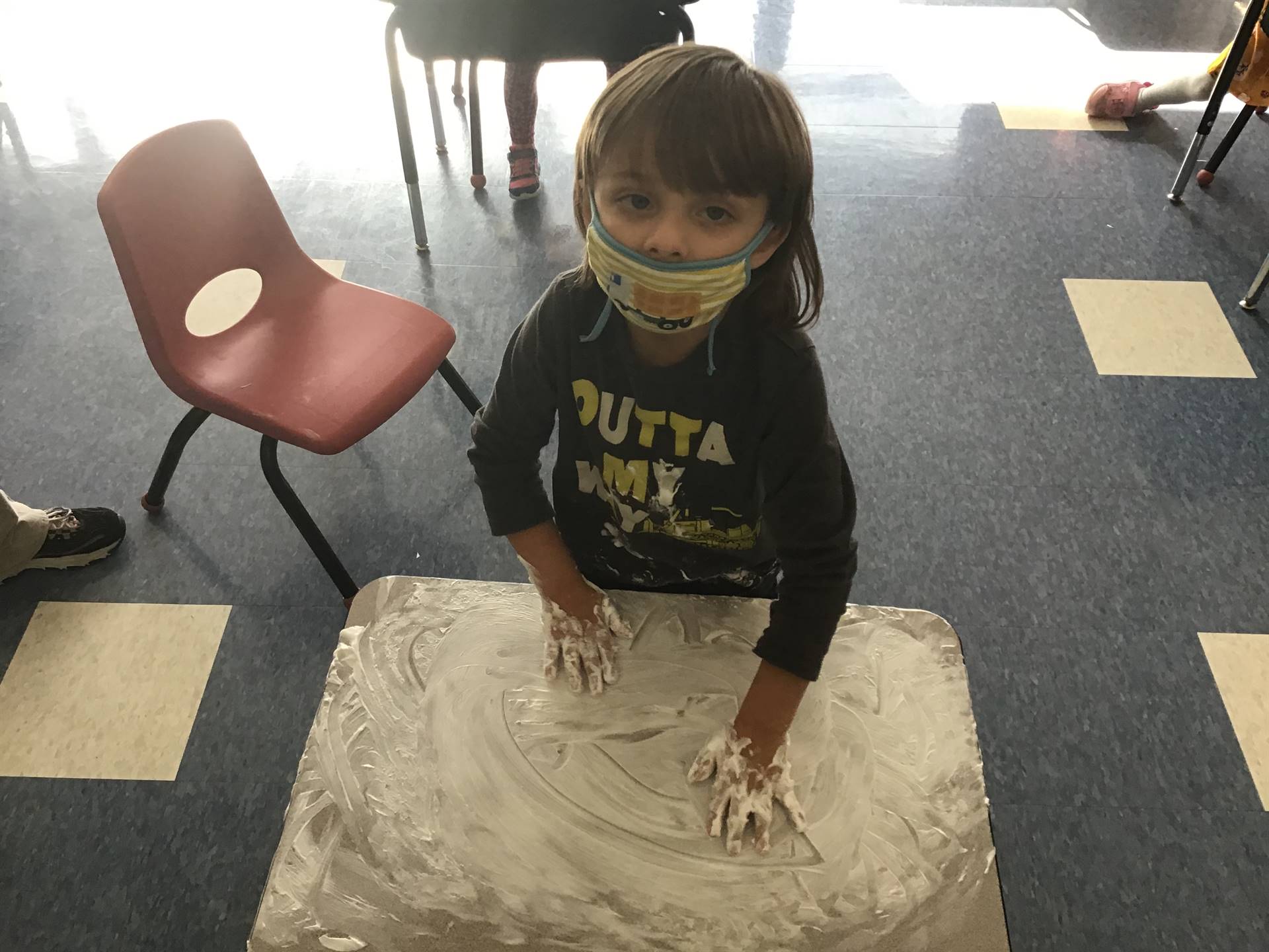 student draws scared face in shaving cream!