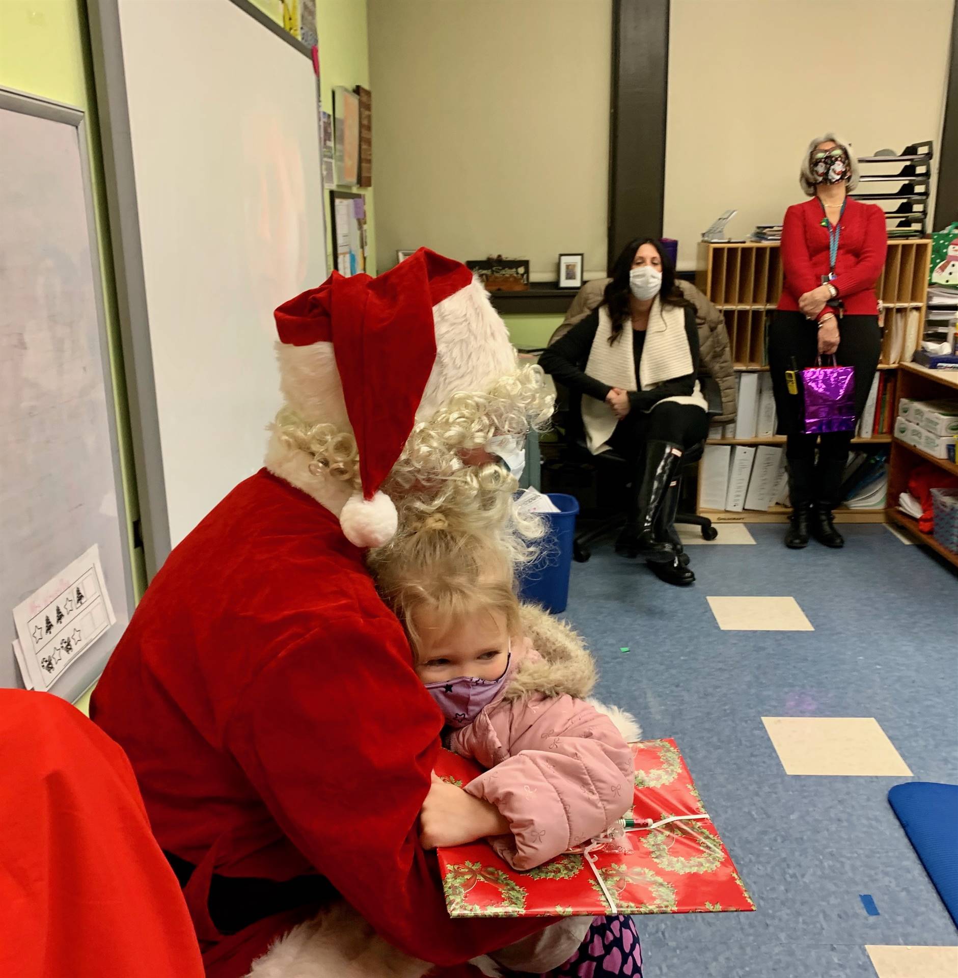 A student gave Santa a hug!