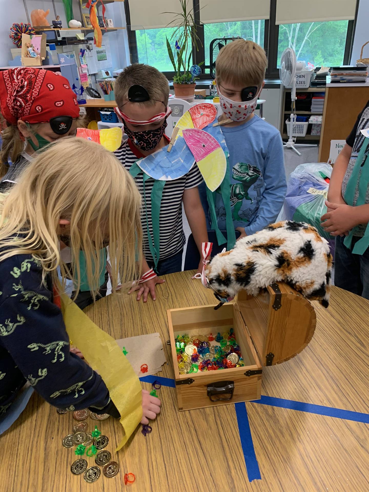a group of student pirates find the gold treasure box.
