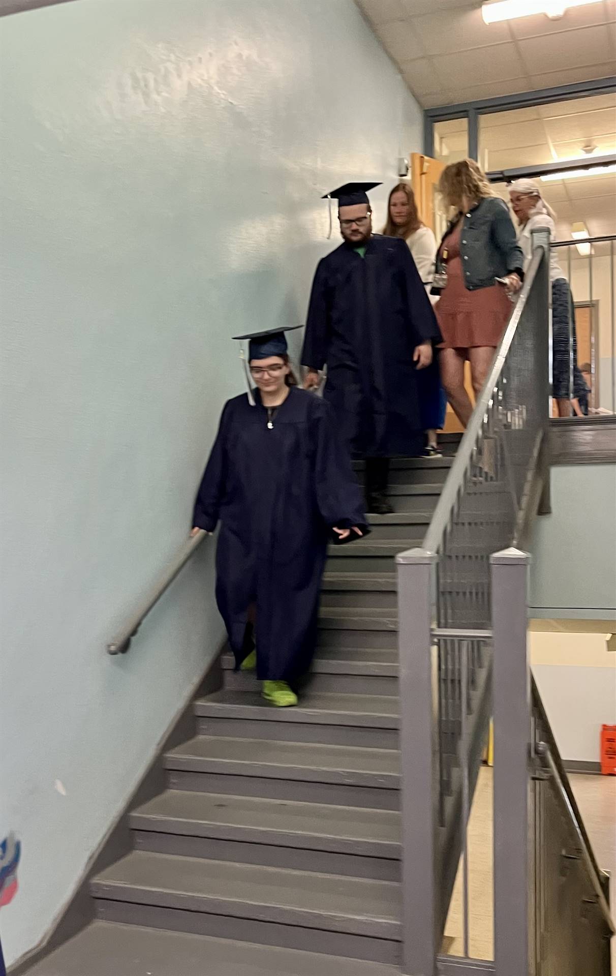 2023 Senior graduates in the hallway of their primary school