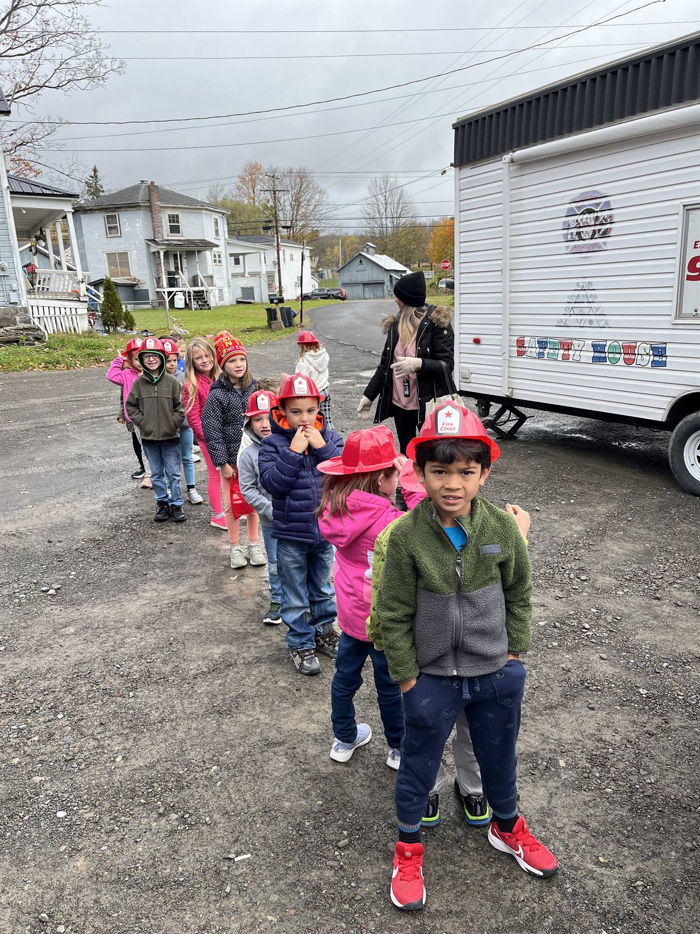 students with red fireboats on.