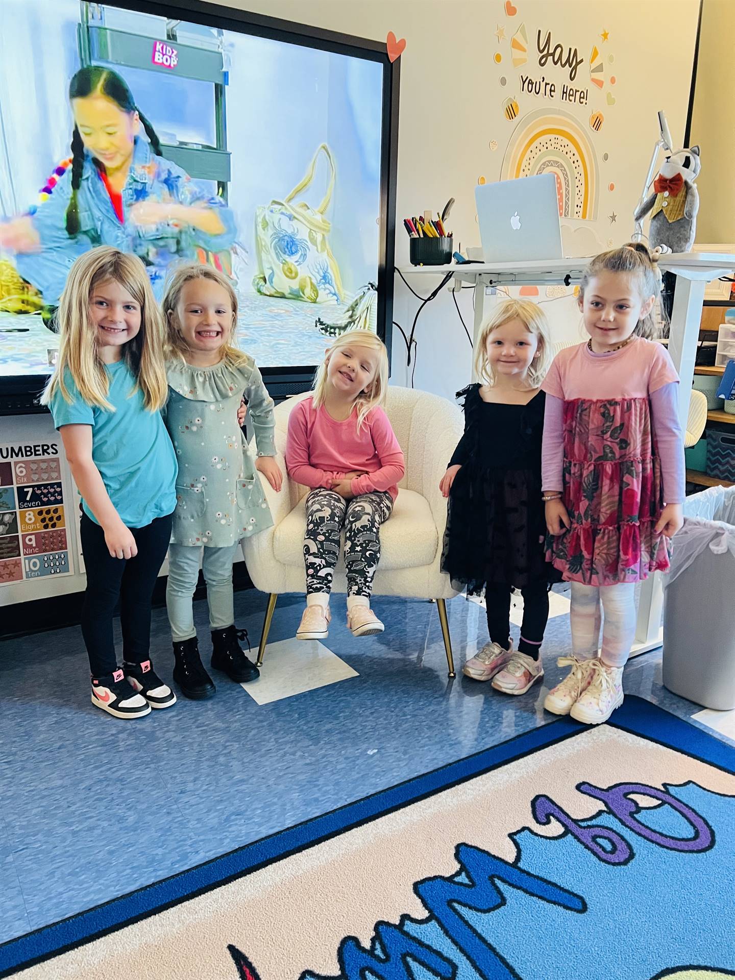 5 kids dressed up